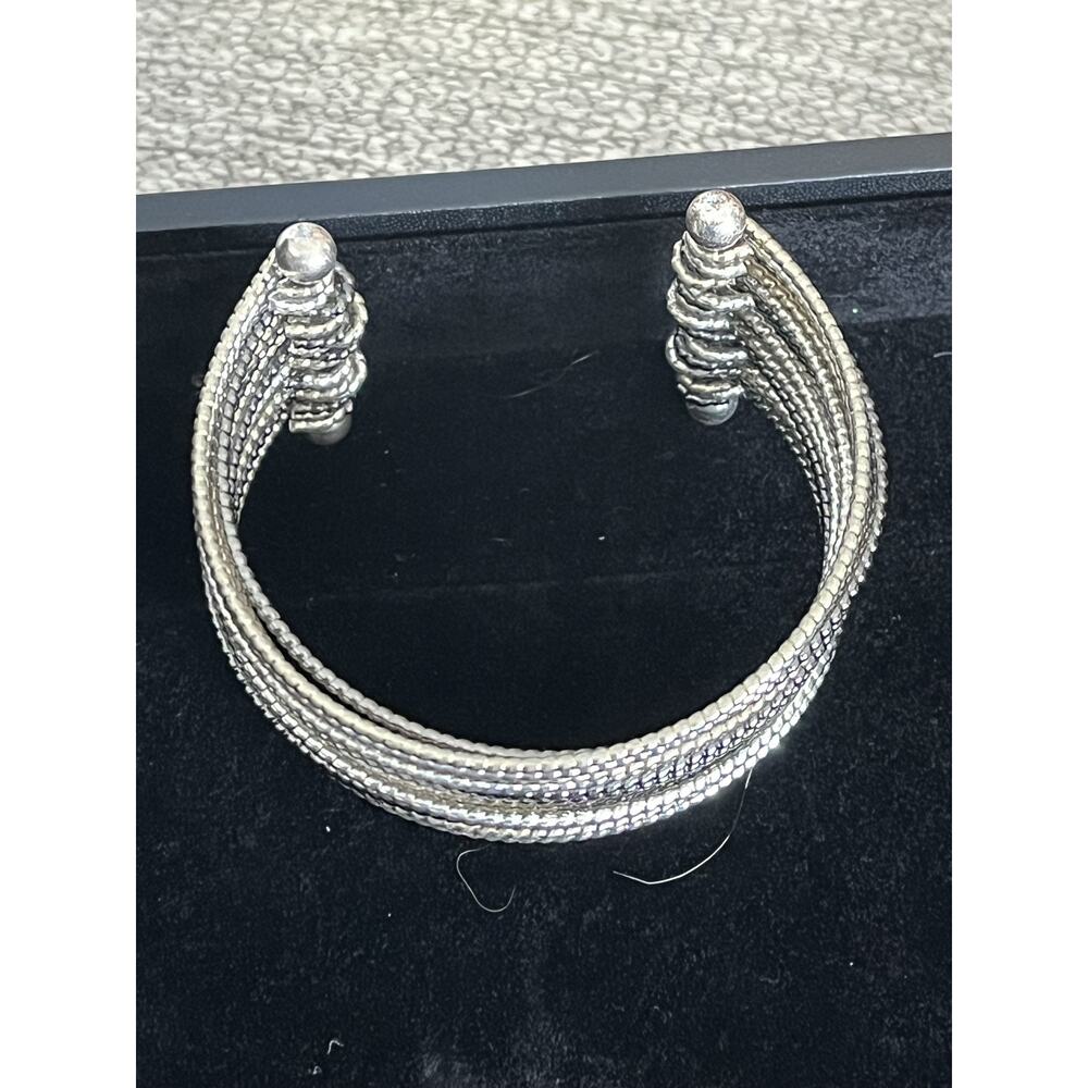 Three Color String Cuff Bracelet - Picture 3 of 3